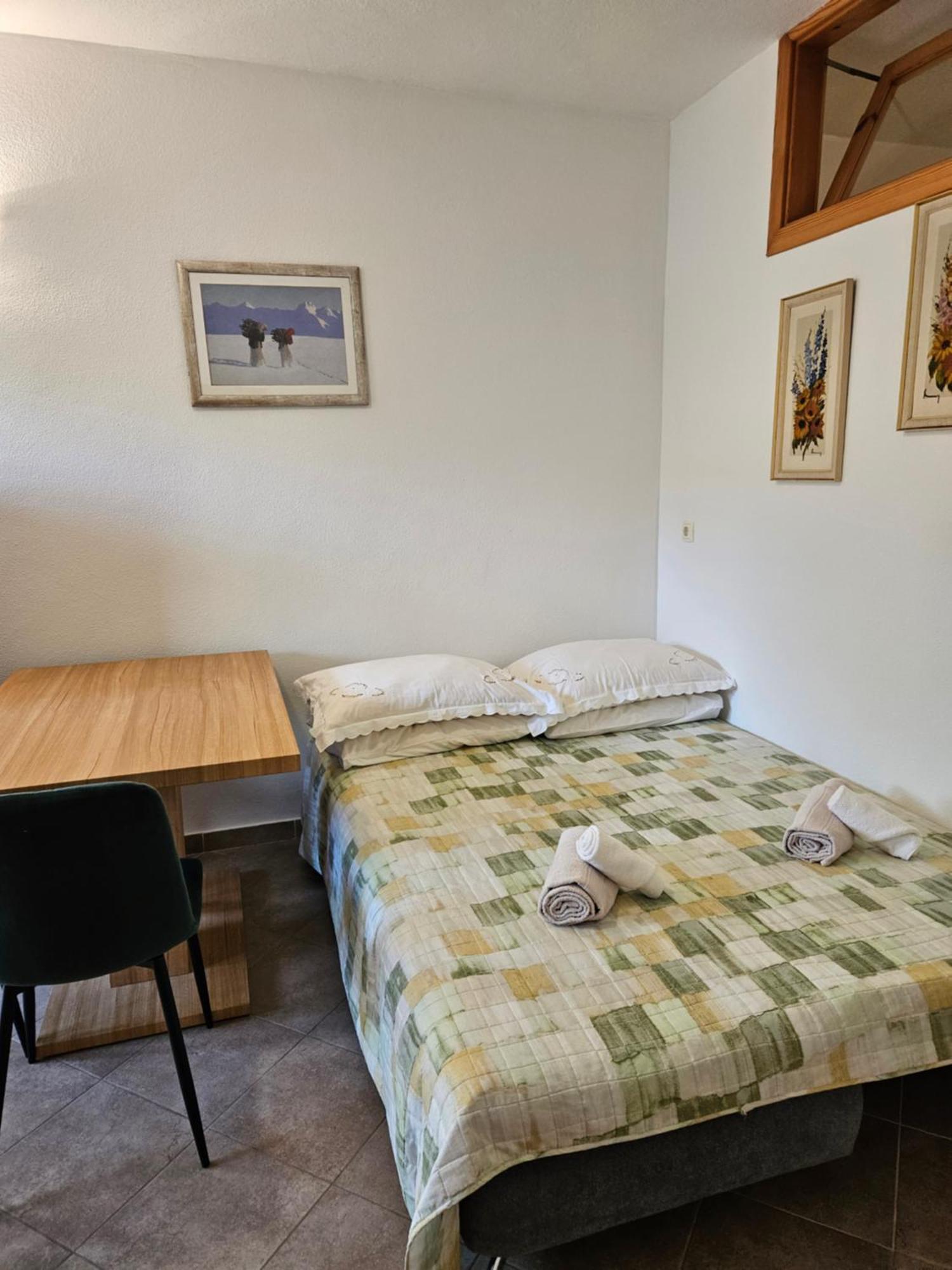 Apartmani Natasa Lokva Rogoznica Luaran gambar
