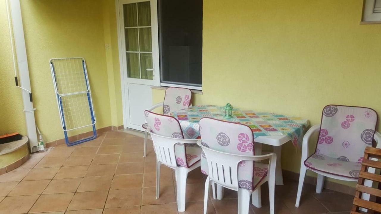 Apartmani Natasa Lokva Rogoznica Luaran gambar